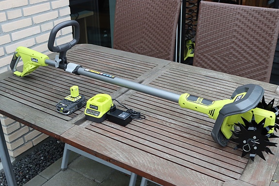 Product image 1 of 8