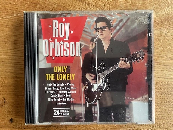 Product image 1 of 2