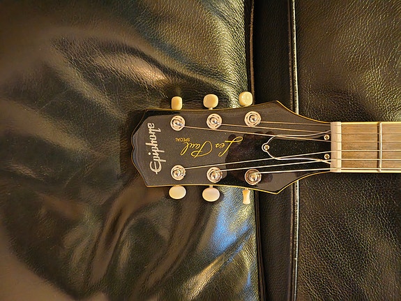 Product image 1 of 6