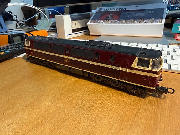 Product image 2 of 9