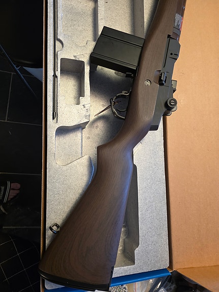 Product image 2 of 9