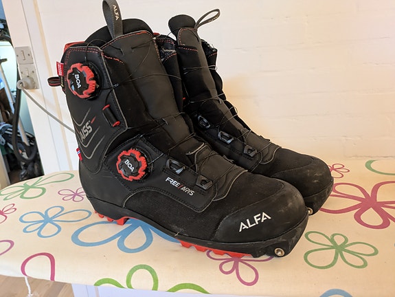 Product image 1 of 4