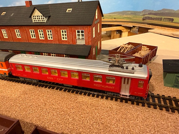 Product image 2 of 9