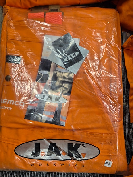 Product image 2 of 8