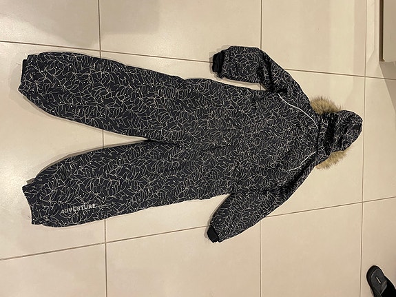 Product image 2 of 9