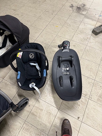 Product image 9 of 10