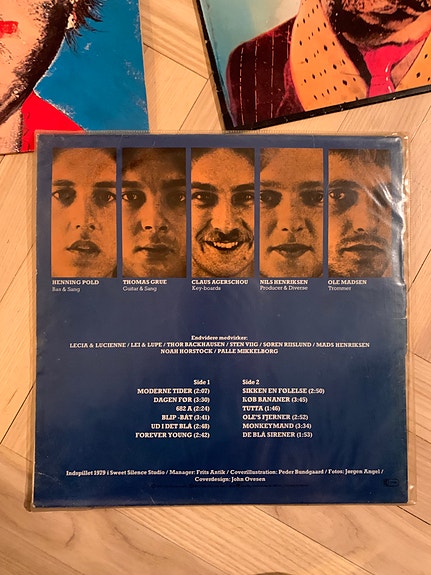 Product image 2 of 6