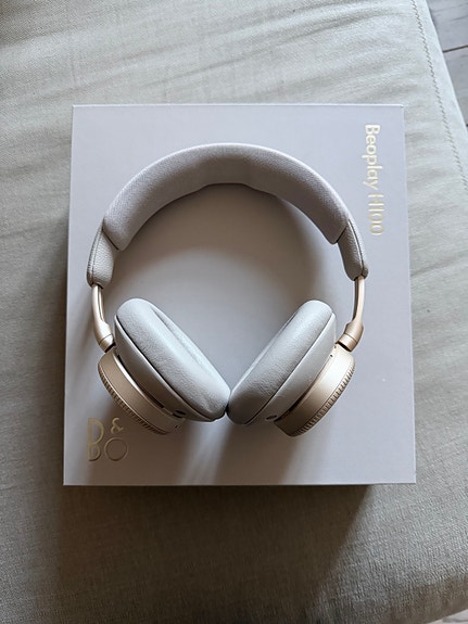 Product image 1 of 9