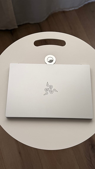 Product image 2 of 9