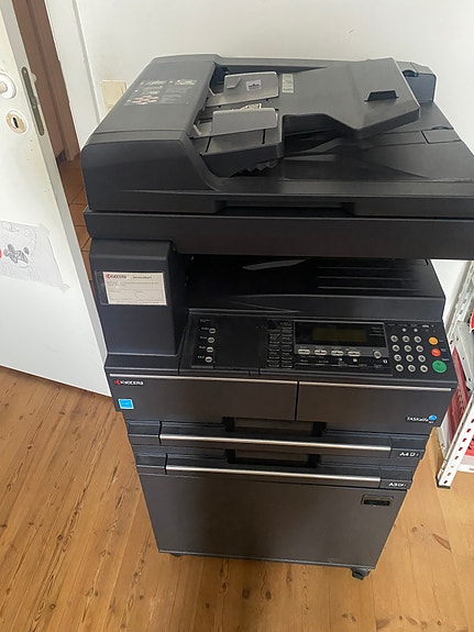 Product image 1 of 8