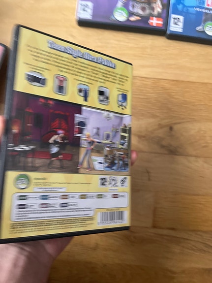 Product image 2 of 4