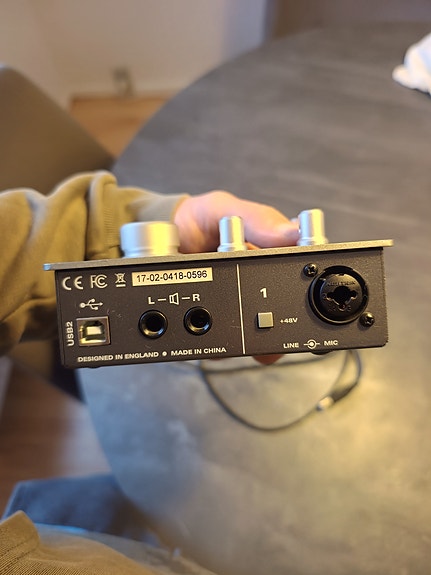 Product image 4 of 4