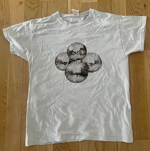 Product image 1 of 3