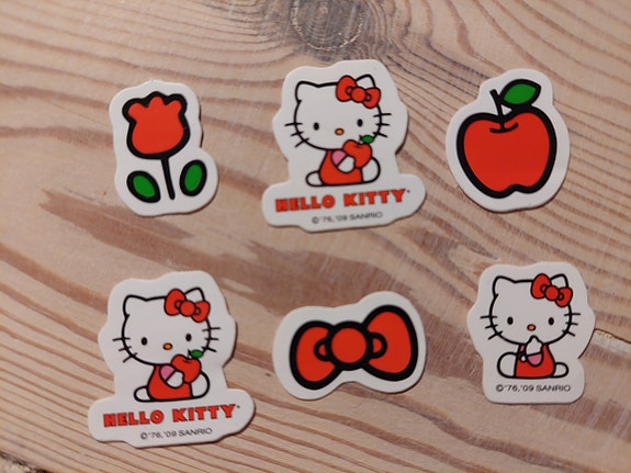 Product image 1 of 3