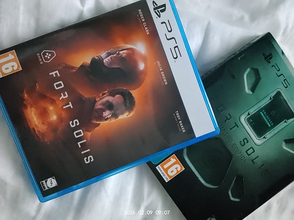 Product image 1 of 2