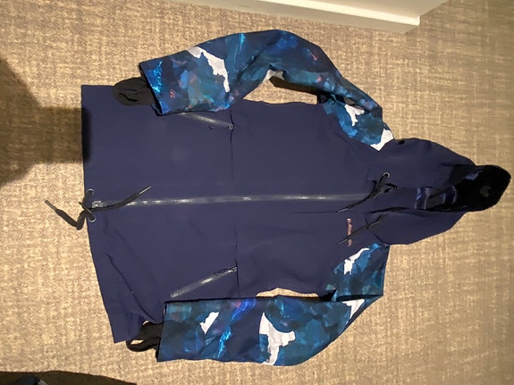 Product image 13 of 40
