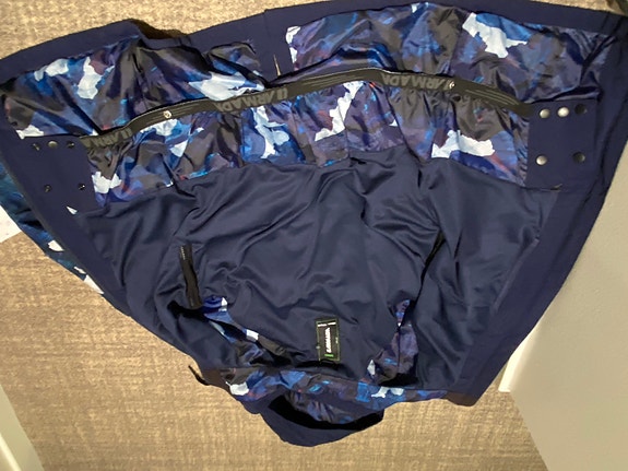 Product image 25 of 40