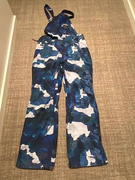 Product image 32 of 40