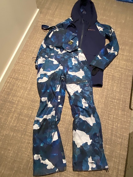 Product image 15 of 40