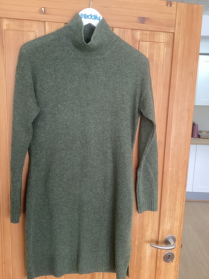 Product image 1 of 8