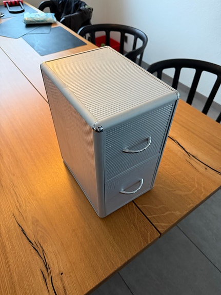 Product image 1 of 3