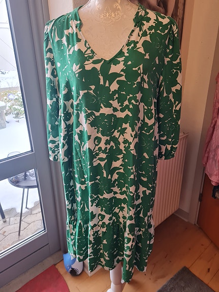 Product image 1 of 7