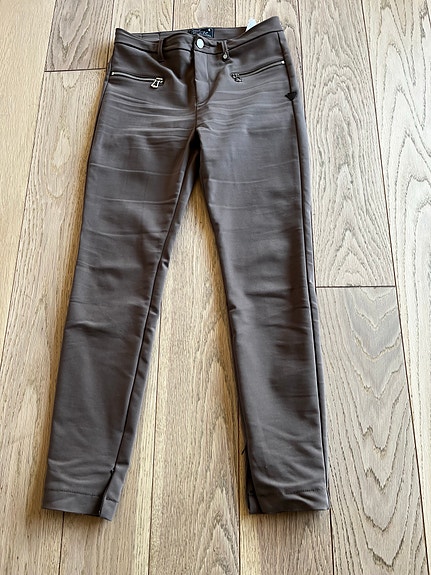 Product image 18 of 21