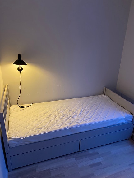 Product image 1 of 9