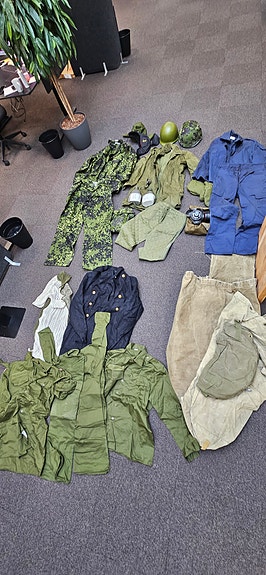 Product image 9 of 9