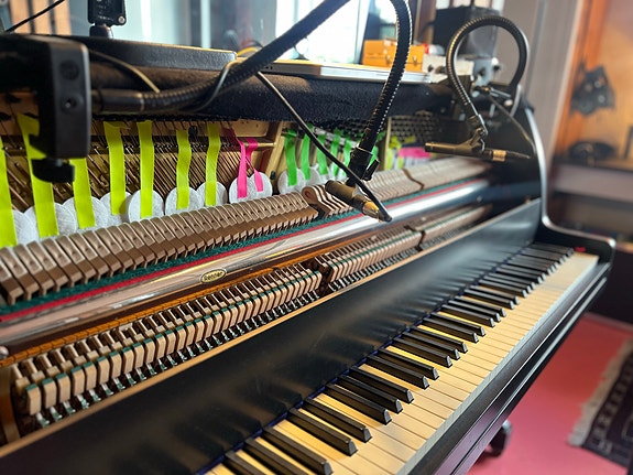 Product image 6 of 9