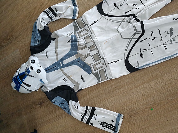 Product image 2 of 9