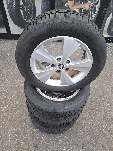 Product image 6 of 8