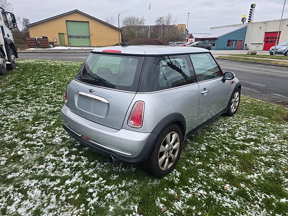 MINI Cooper til salg hos Nabilli