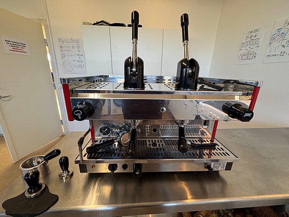 Product image 1 of 9