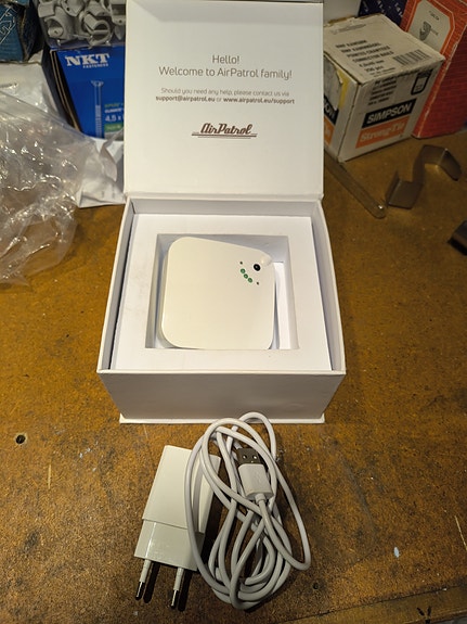 Product image 1 of 8