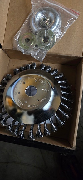 Product image 1 of 2