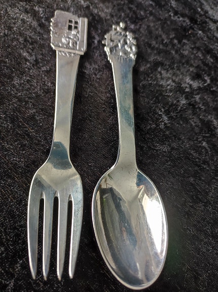 Product image 1 of 3