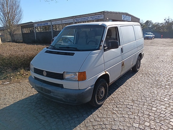 VW Transporter