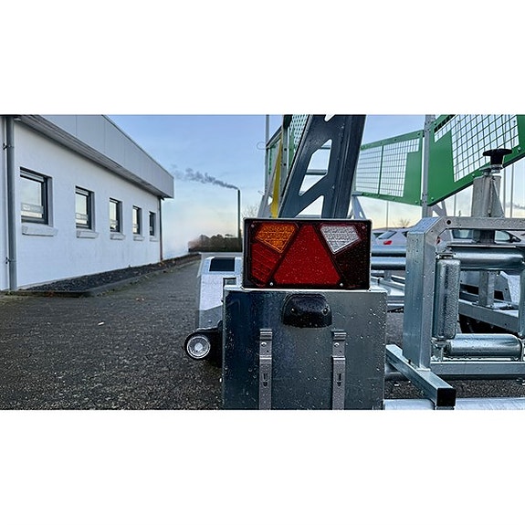 Product image 17 of 26