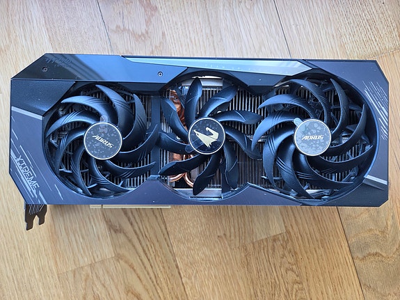 Product image 1 of 6