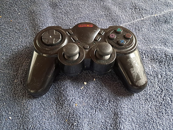 Product image 1 of 3