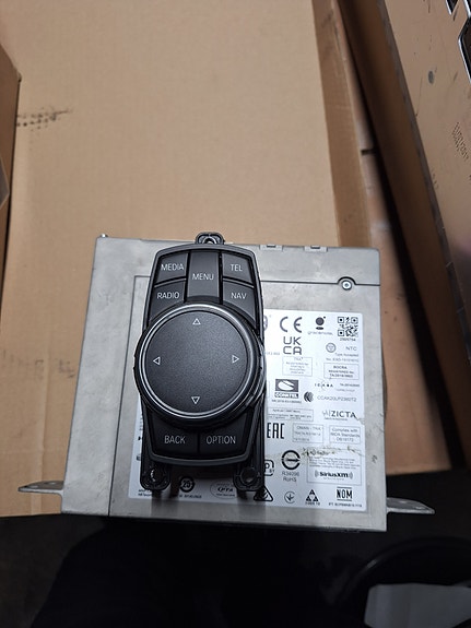 Product image 1 of 2