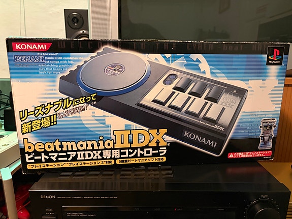 Product image 1 of 3