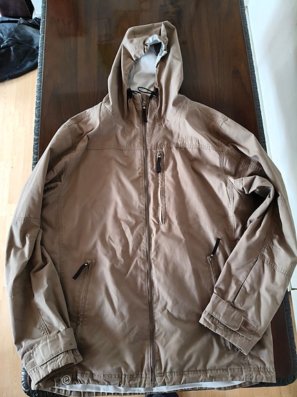 Product image 1 of 8