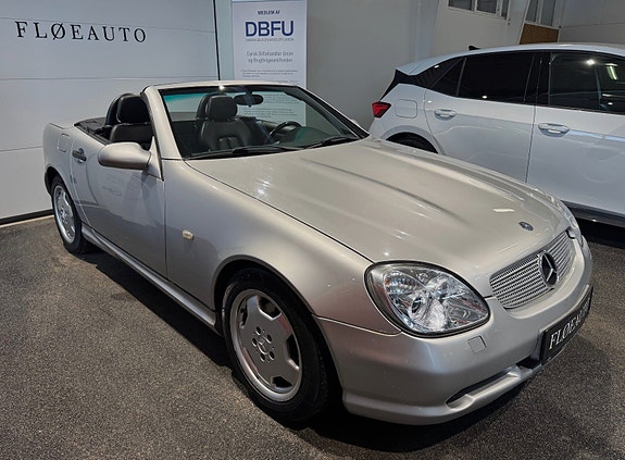 Mercedes SLK230