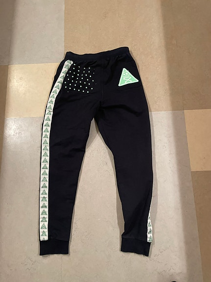 Product image 1 of 6