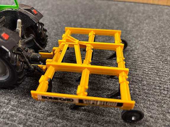 Product image 9 of 9