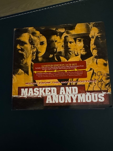 Product image 1 of 3