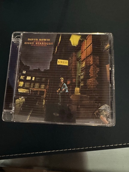 Product image 1 of 2