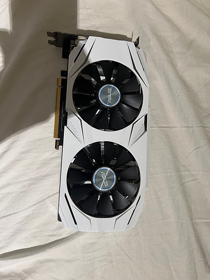 Product image 1 of 4